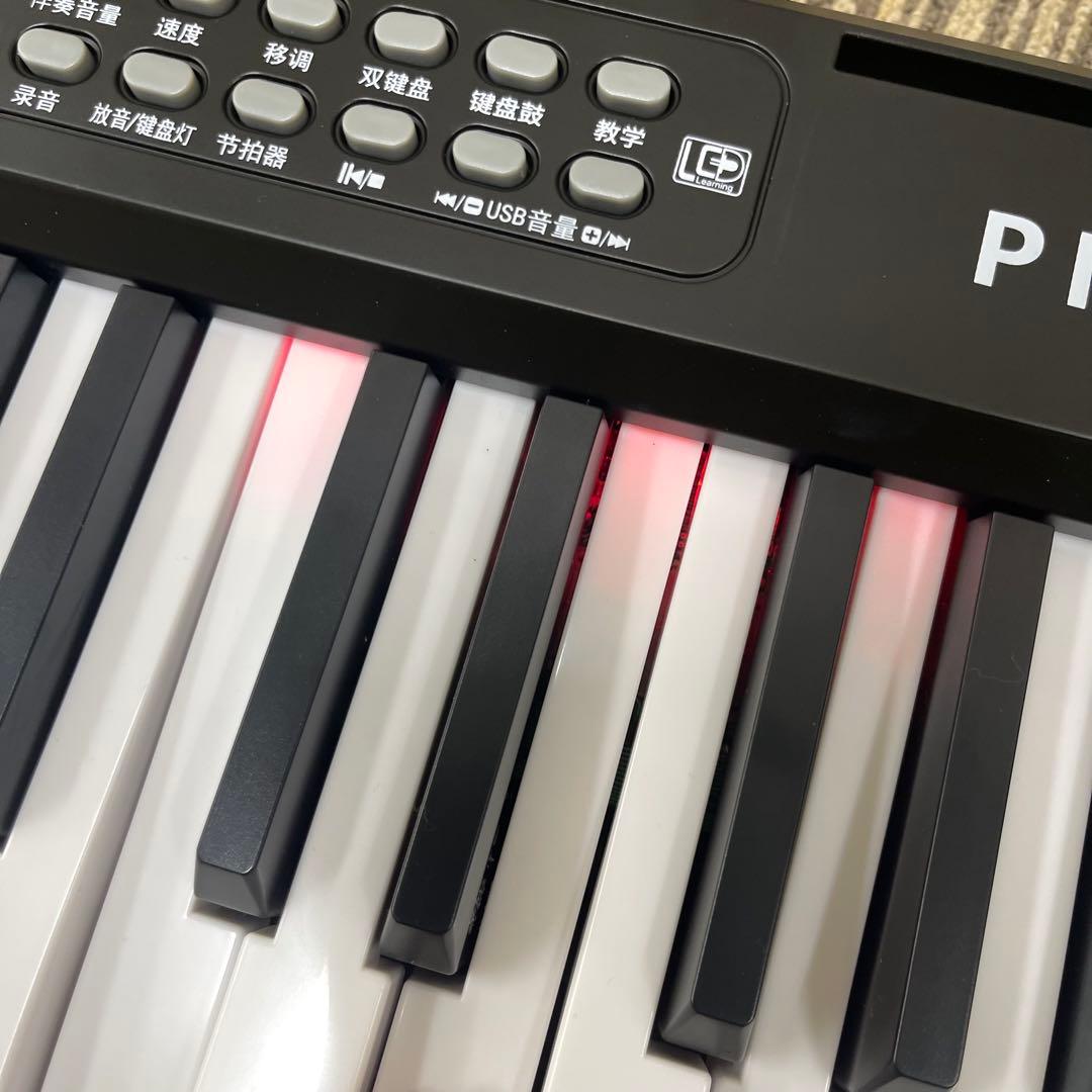 新品◆折りたたみ 電子ピアノ 88鍵盤 光る鍵盤 ブラック