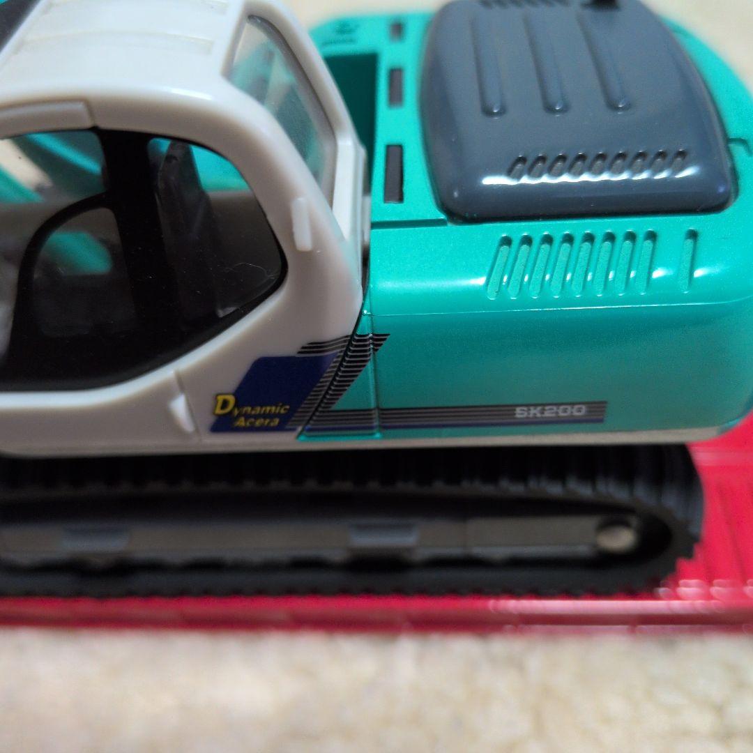 値下げ　ボルボ赤いGlobetrotter XLトレーラー、重機セット　箱なし