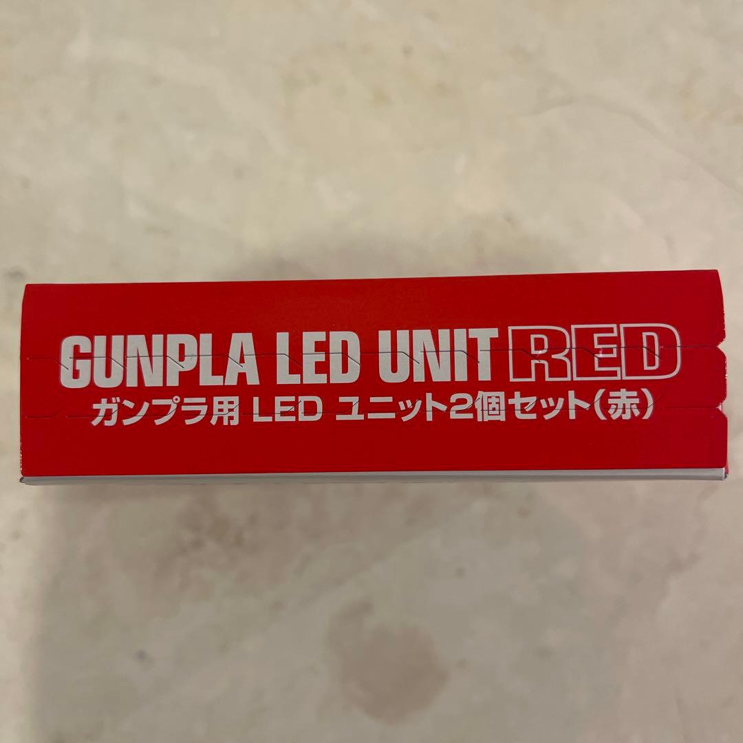 ①MG ジェスタ・キャノン ②ガンプラ LEDユニット２個セット 赤
