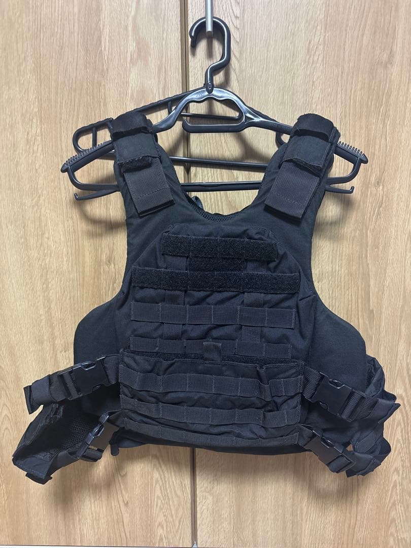 T3 Gear 実物 プレートキャリア MOLLE対応ブラック サイズS B19