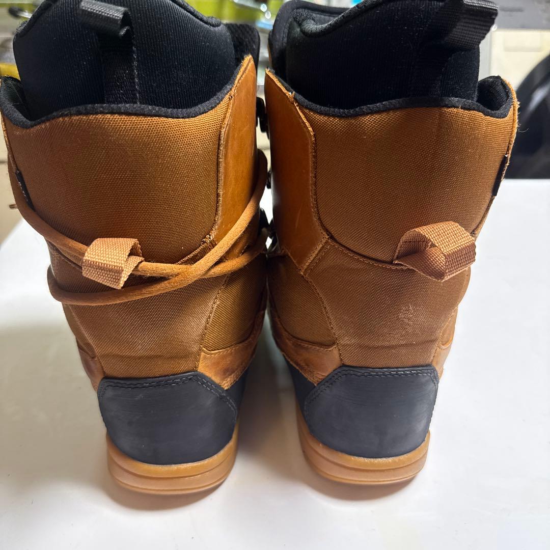 ディーラックス　フットルーズ　FOOTLOOSE