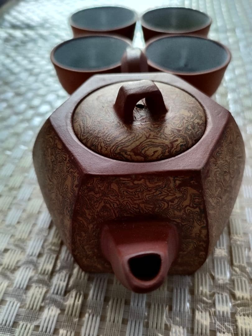 ●中国宜興 紫砂 急須＋湯呑4客セット 漢詩刻字 彫刻装飾 共箱付中国茶器紫砂壺