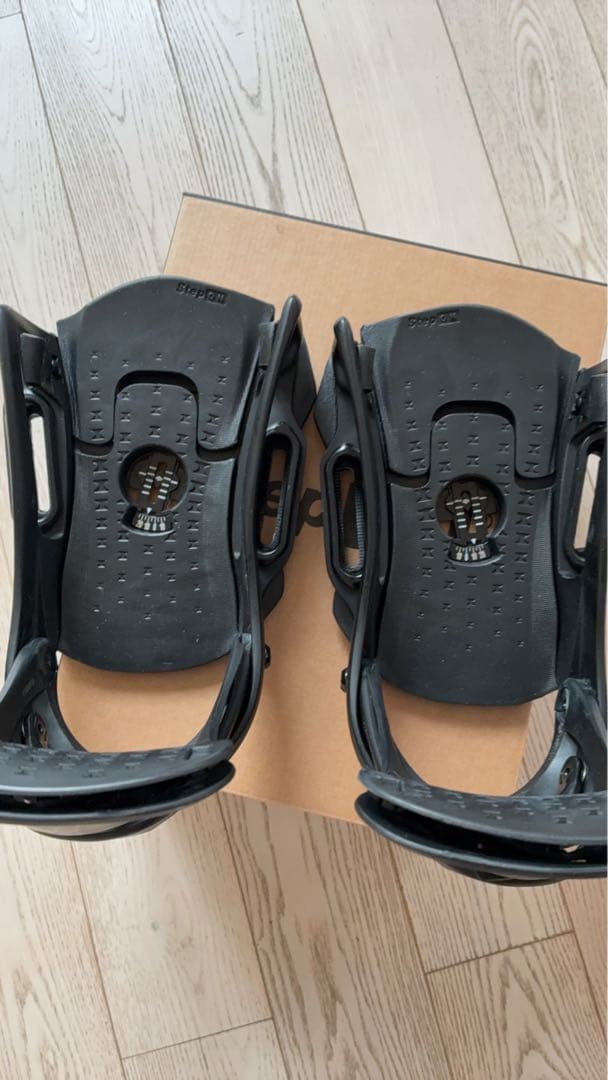 BURTON バートン M ステップオン ジェネシス EST バインディング