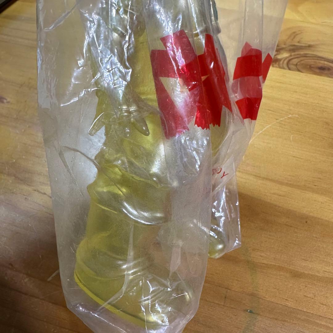 M1号 カネゴン クリアイエロー ソフビ 6038