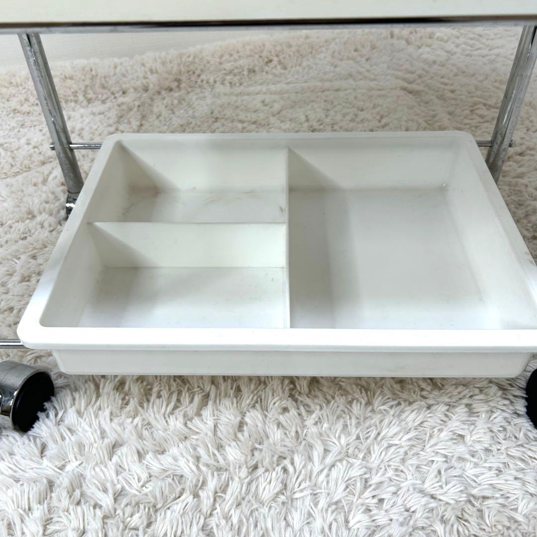 タカラベルモント サロンワゴン 4段 キャスター 美容室 カート 美容ワゴン 白