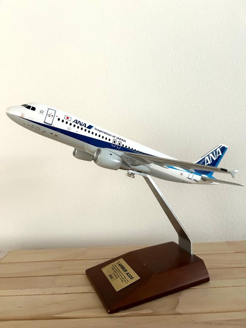 ANA Airbus A320 1/144 スケール