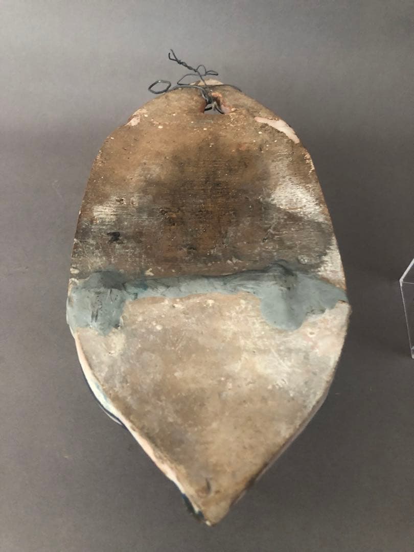 スペイン骨董　アンティーク壁掛け陶器　聖水盤