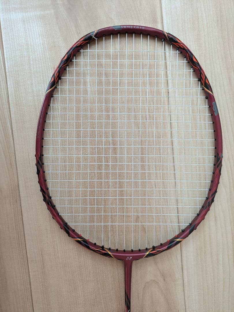 VOLTRIC 80 E-Tune バドミントンラケット