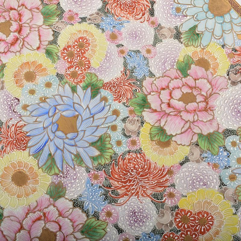 九谷焼　色絵金彩　花文　大皿　飾皿　直径約36㎝　在銘　V　5781C