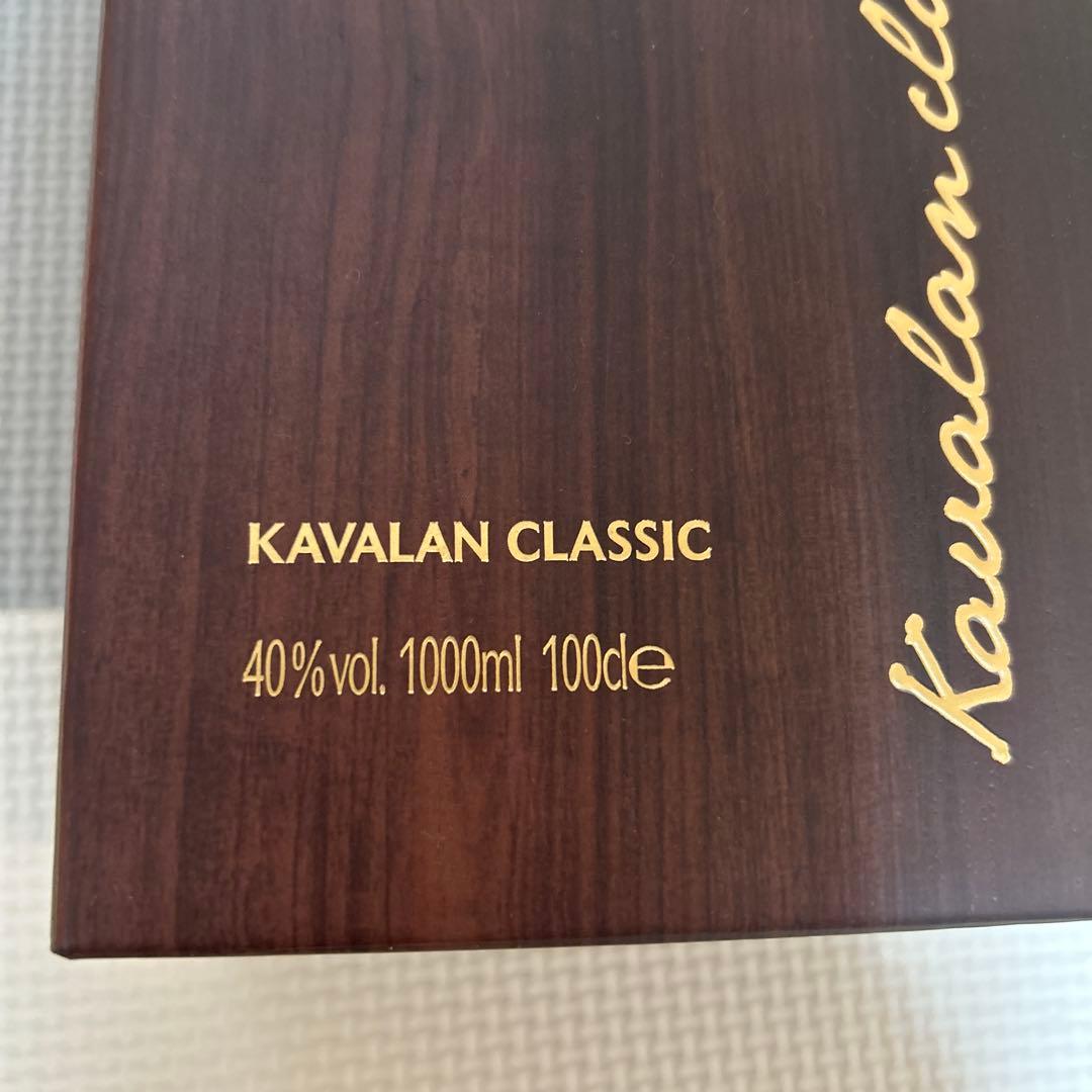 KAVALAN カバランウイスキークラシック　1,000ml 赤ワインオマケ付き