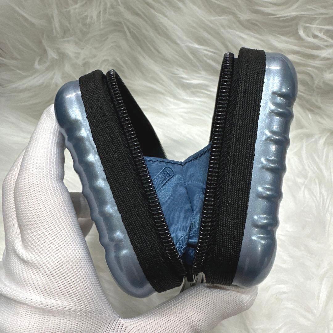 【未使用級】ANA RIMOWA アメニティポーチ ファーストクラス 光沢感