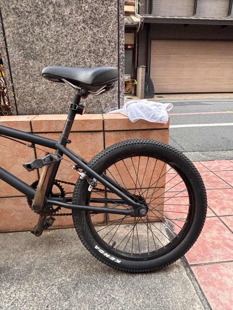 ブラック BMX 20インチ 自転車
