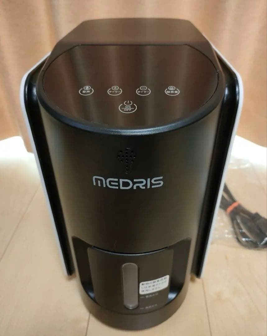 〈美品〉ペット用酸素発生器　MEDRIS 本体と付属品一式