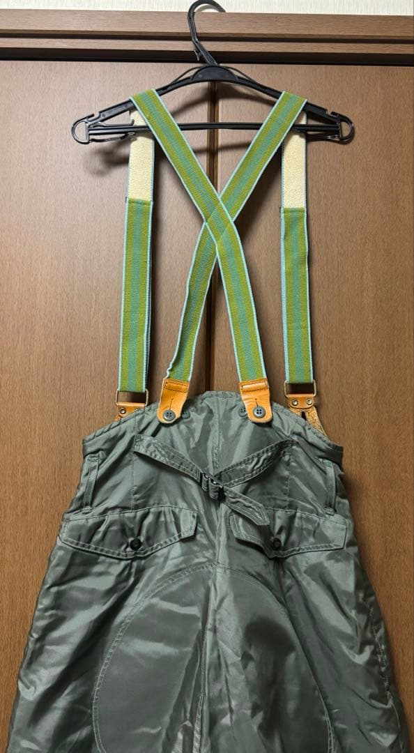 米軍　実物ECW CWU-18P フライヤーズパンツ　サスペンダー付き