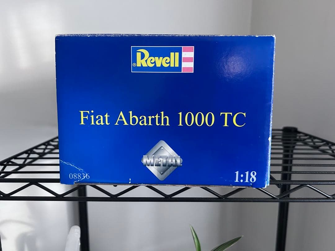 【美品】フィアット•アバルト 1000 TC ミニカー