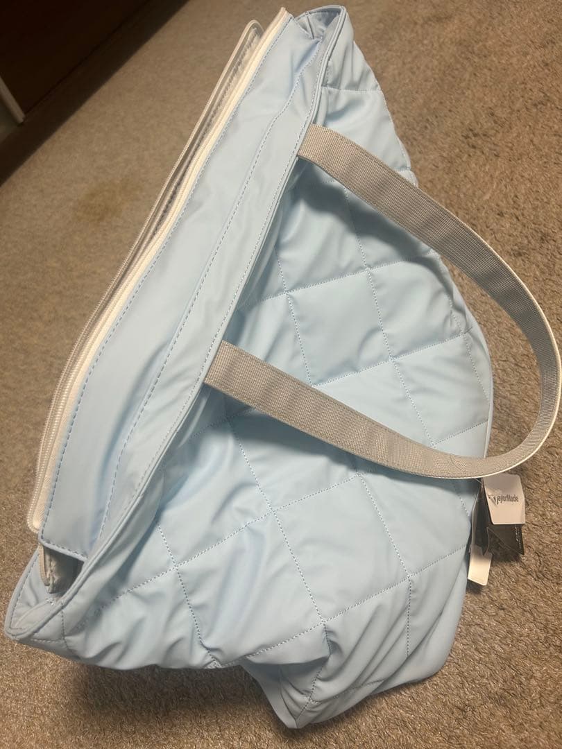 TAYLORMADE キルティングバッグ 水色