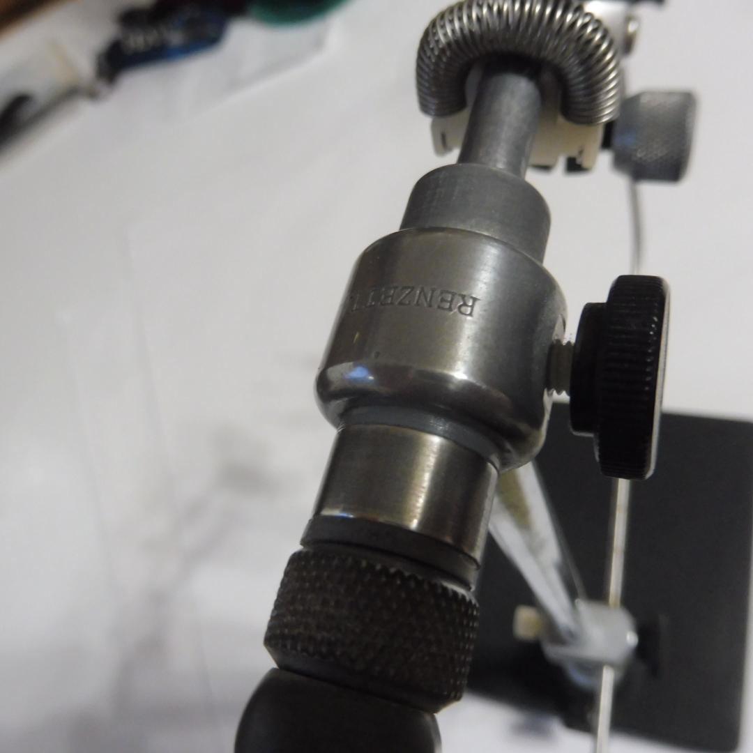 レンゼッティ RENZETTI フライタイイングバイス