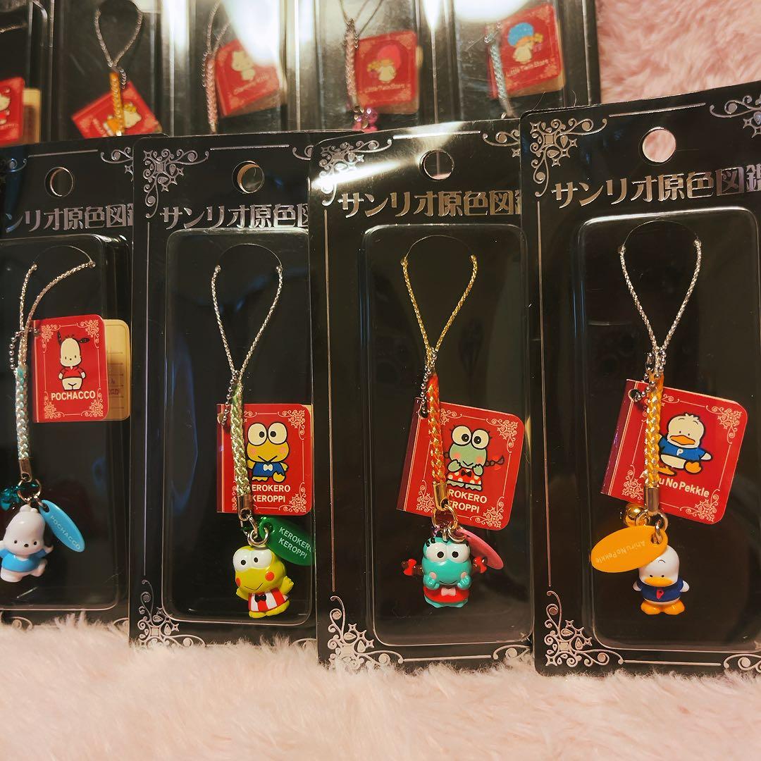 希少レア　サンリオ原色図鑑　ハローキティ　日本限定　サンリオ　根付け　平成レトロ