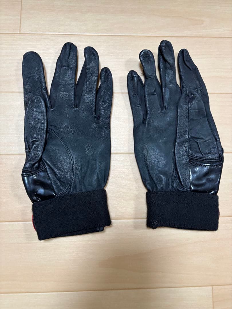 匿名配送　希少！千葉ロッテマリーンズ　ビジターキャップ　バッティンググローブ