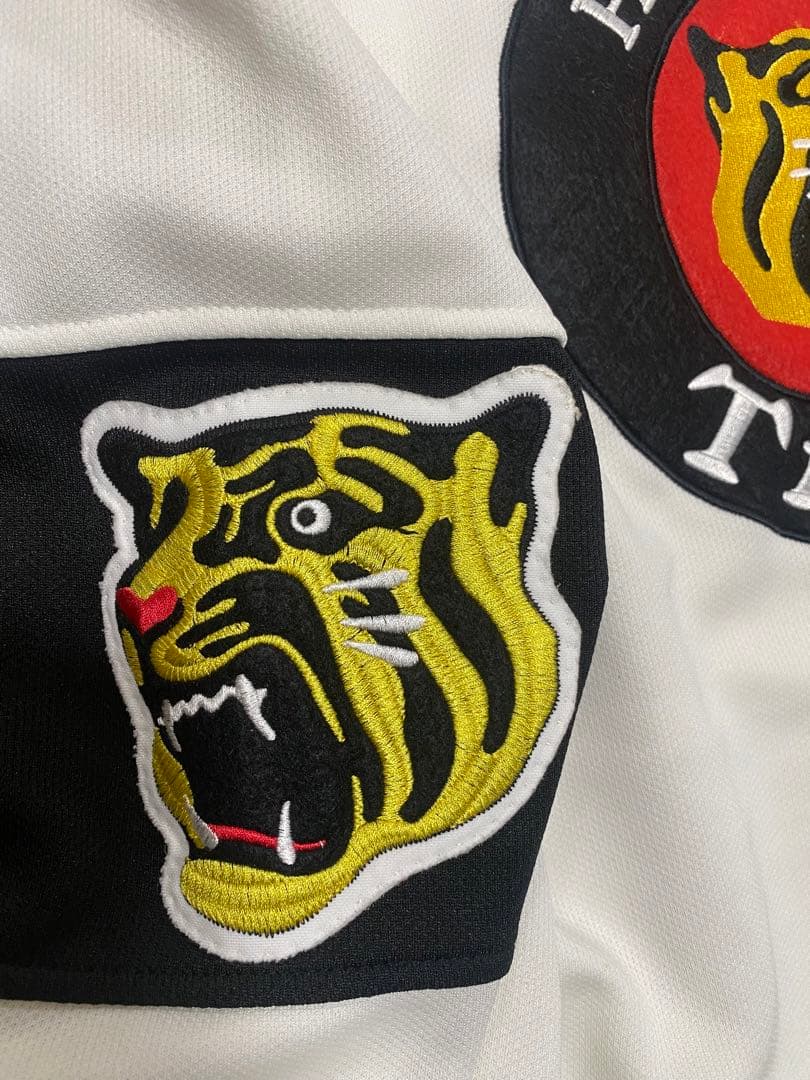 阪神タイガースセットアップジャージ【レア希少】刺繍ロゴ　上下セット　ユニフォーム