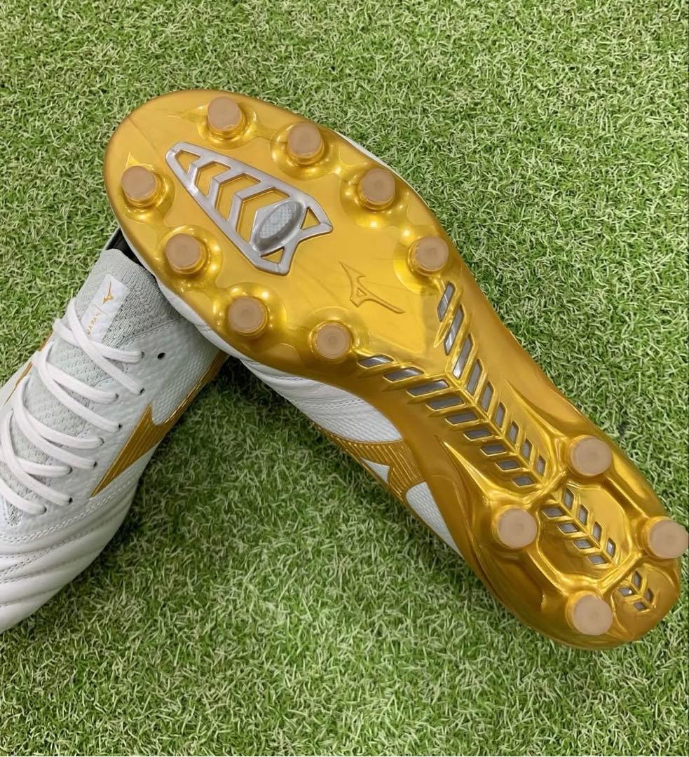 新品　最新　激レア　限定カラー　ミズノ　モレリア ネオ4 β JAPAN