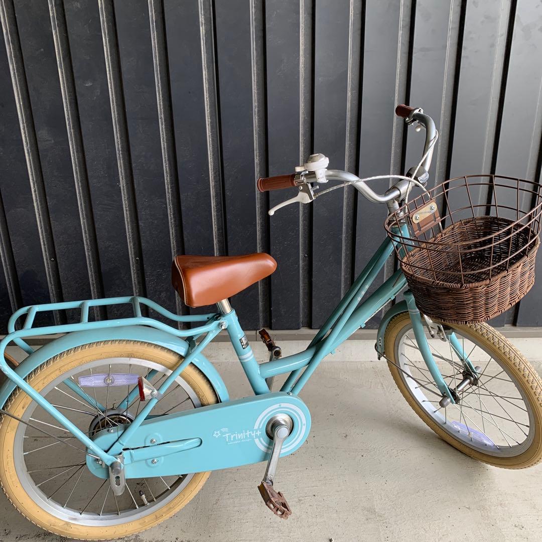 子供用　自転車　18インチ　補助輪あり