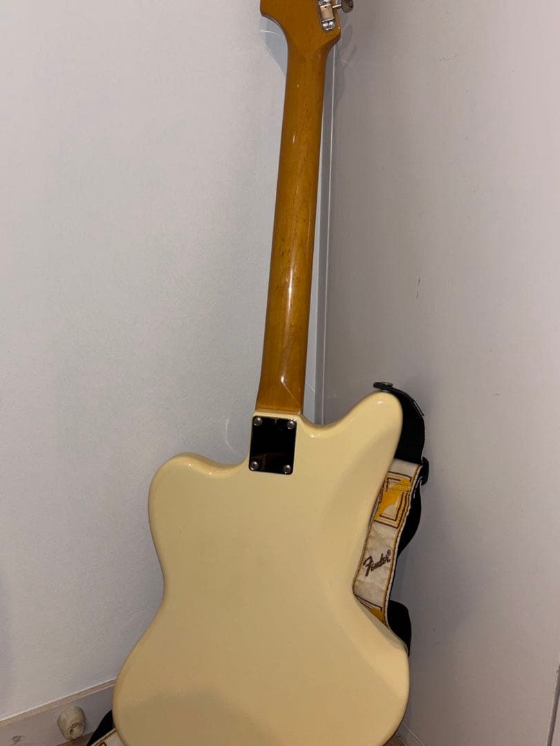 Fender Japan Jazzmaster クリーム