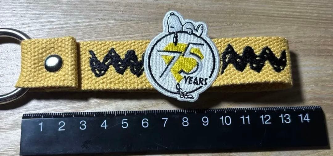 PEANUTS 75th アクリルマスコット付き刺繍タグ1月限定特価4種セット