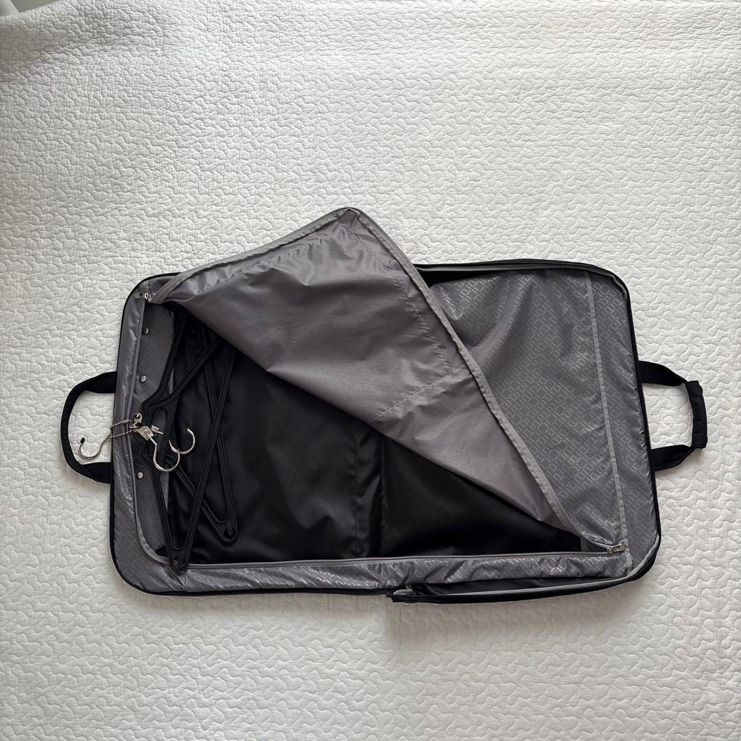 ace.　スーツ 2着 ガーメントバッグ　ブラック