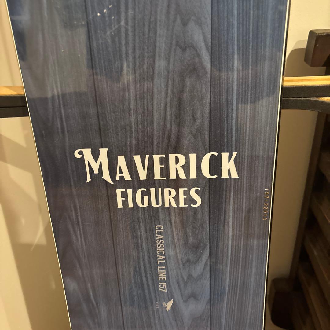 スノーボード Maverick Figures Classical Line 157