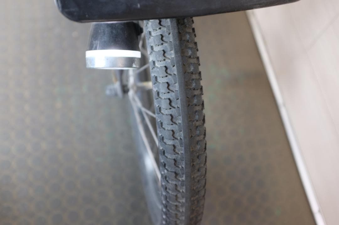 電動自転車 ヤマハPAS　KISS　20インチ　3段　8.7Ah充電器