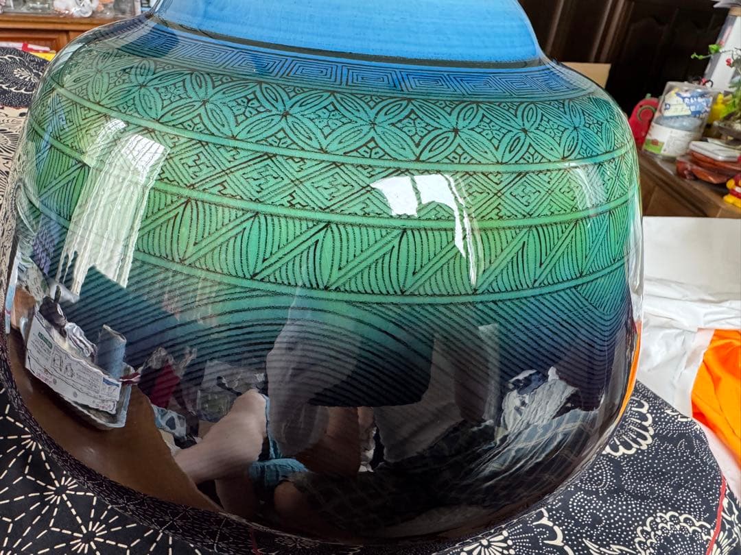 幅30cmの大型作品！　人間国宝　三代　徳田八十吉　(正彦銘) 碧明釉小紋壺