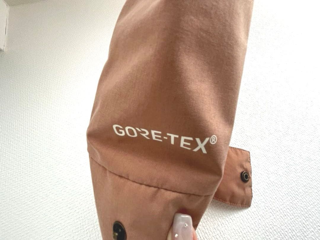 Burton GORE-TEX ZENANA JACKET（18-19モデル）