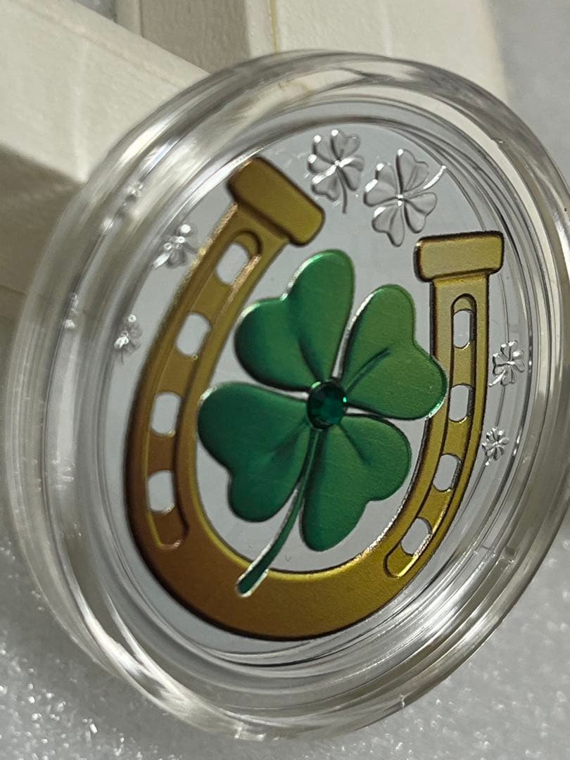 2022　カメルーン　幸運の四つ葉のクローバー　クリスタル　銀貨　