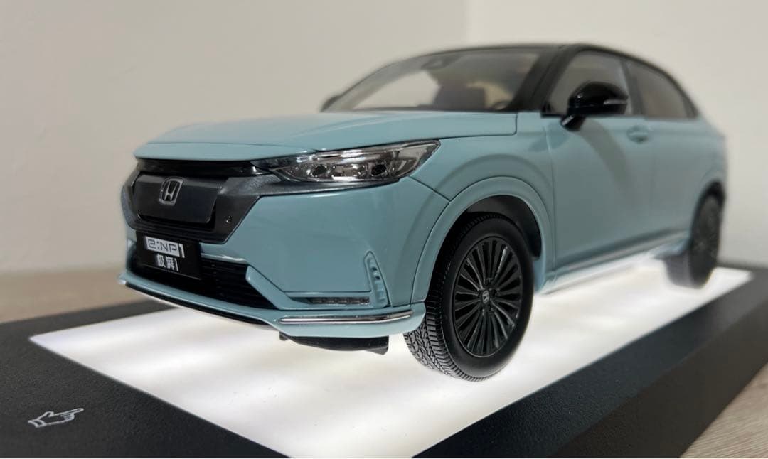 ホンダ HONDA e:NP1 ミニカー 1/18