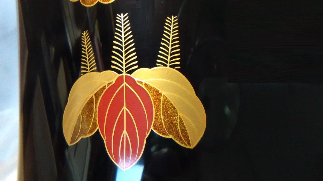 【 角藤弘悦作 手桶水指 】　輪島塗　菊桐文蒔絵　茶道具　未使用保管品