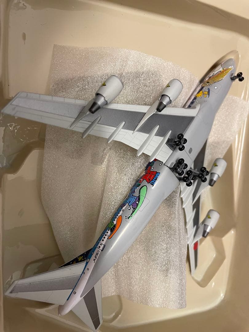 ANA　ボーイング747−400D　スヌーピー　フライングカラーズ