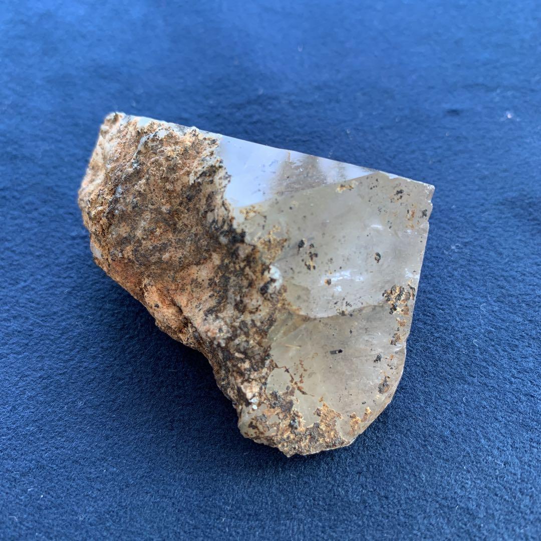 ザギマウンテンクォーツの原石