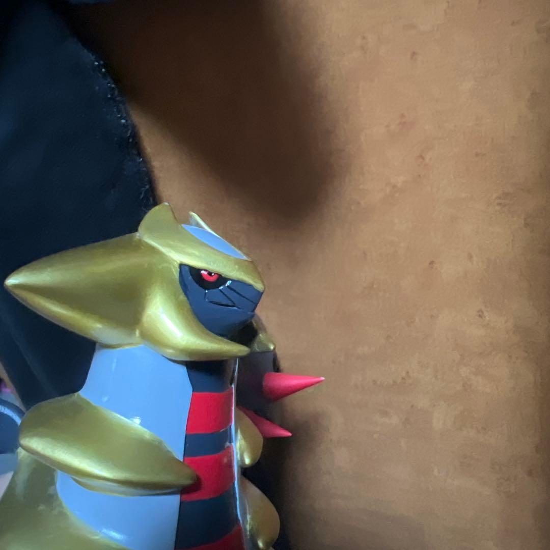 ギラティナ フィギュア 立体