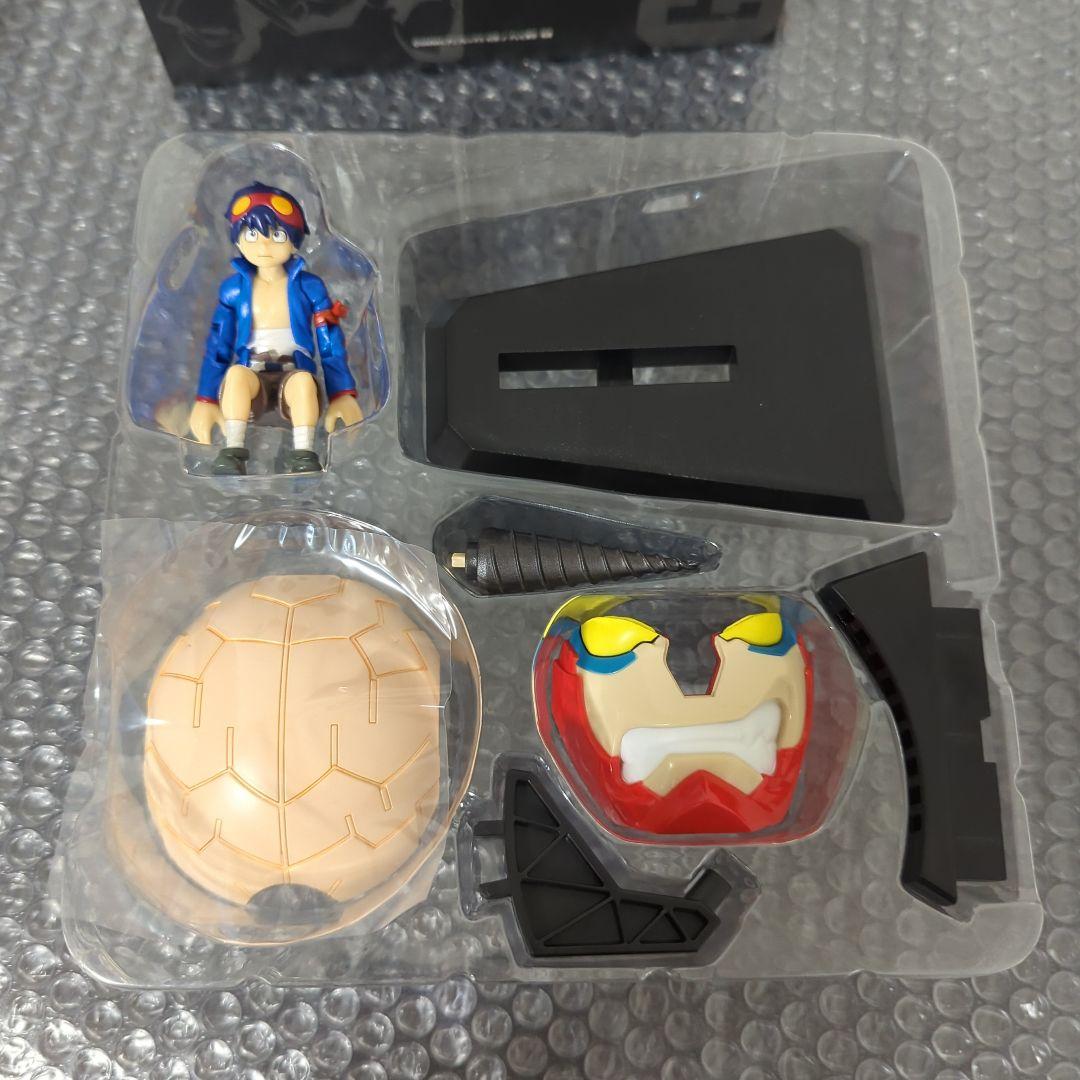 【希少】ラガン　インパクトモデルシリーズ　天元突破グレンラガン　フィギュア