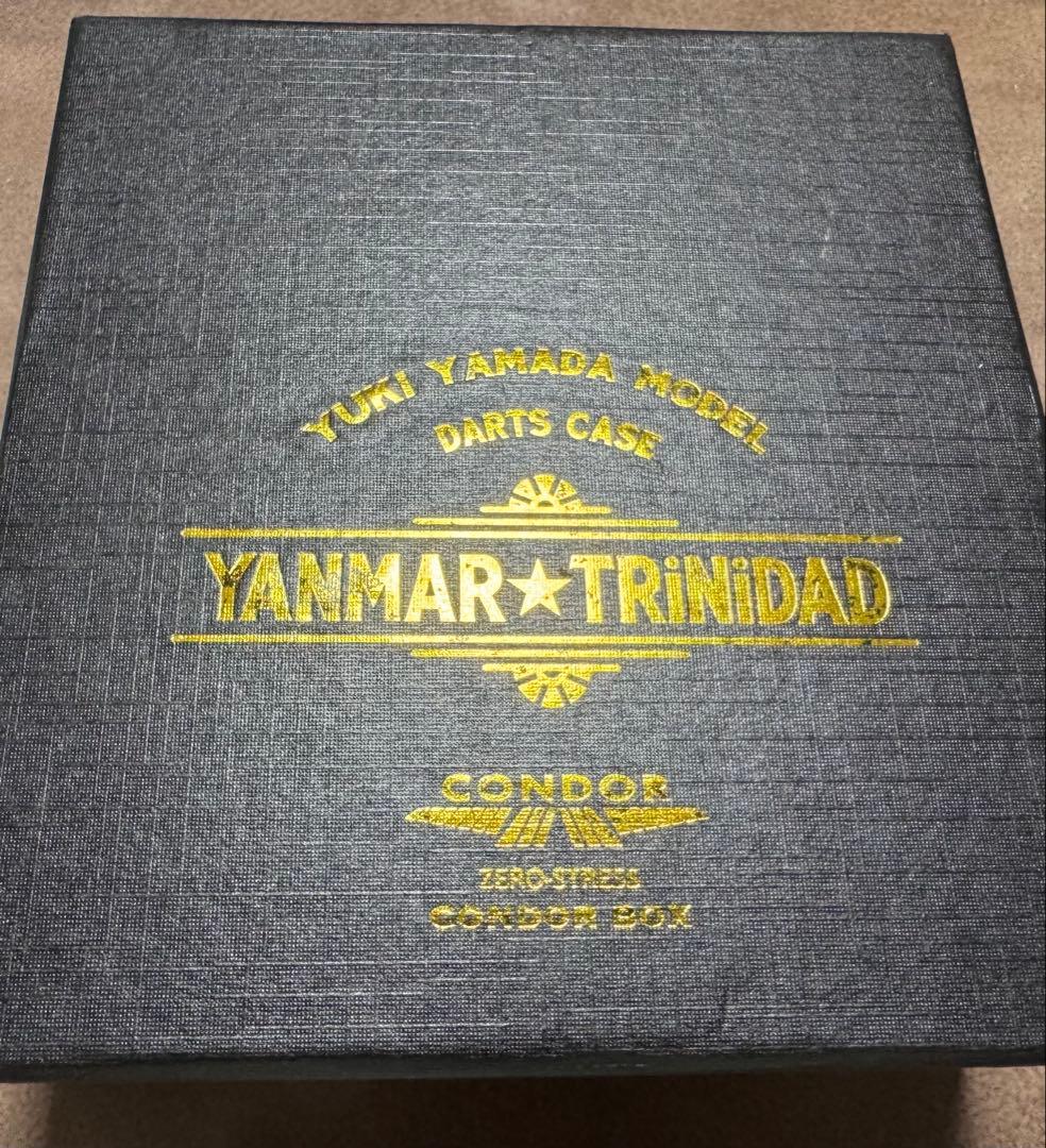激レア トリニダード 山田勇樹レプリカダーツケース ブラック×レッド