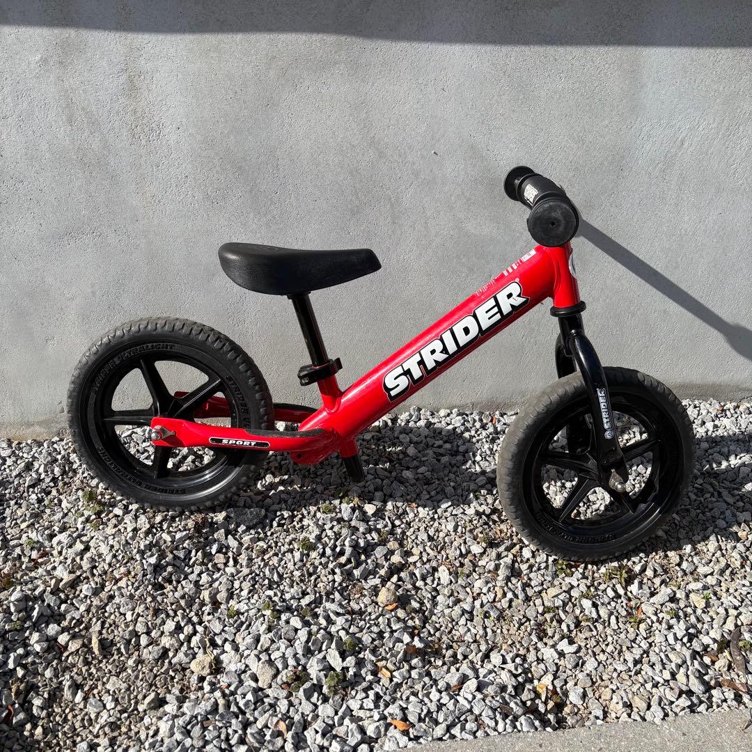 ストライダー スポーツモデル 12インチ レッド 赤 正規品 ST-S4