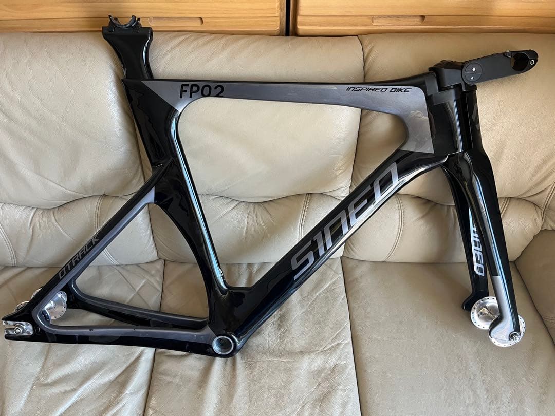 s1neo fp02 カーボンフレーム(シートポスト込) Sサイズ