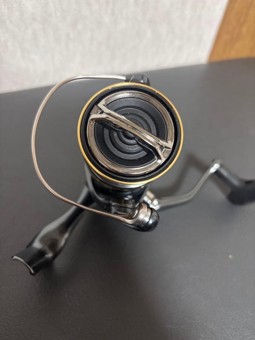 SHIMANO ULTEGRA C3000HG スピニングリール