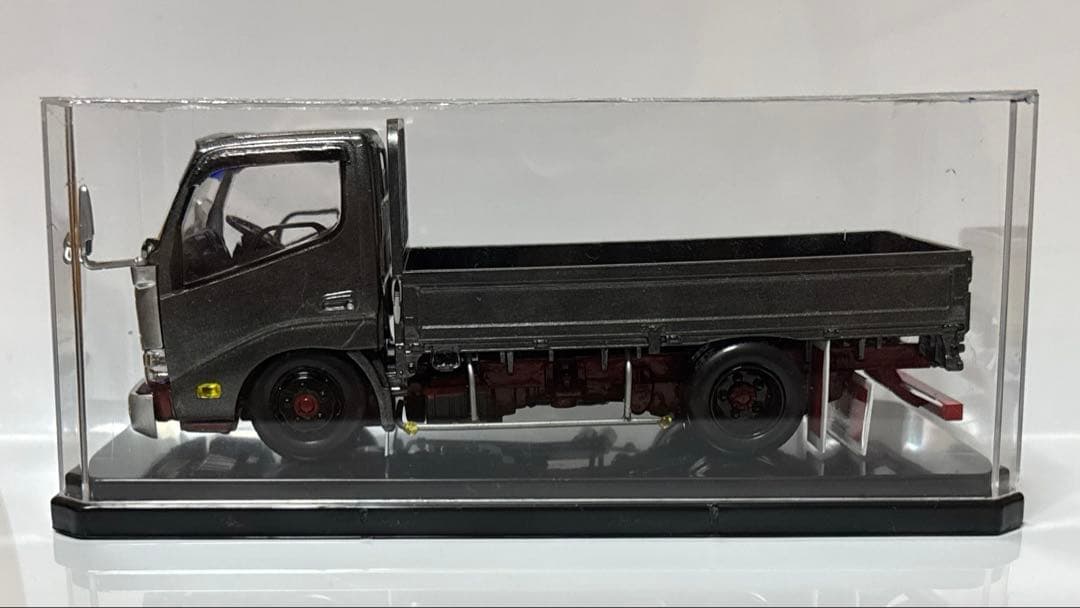 ひ*ろ様 楽プラ　デコトラ　デュトロ　平ボディ　アオシマプラモデル完成品　ケース