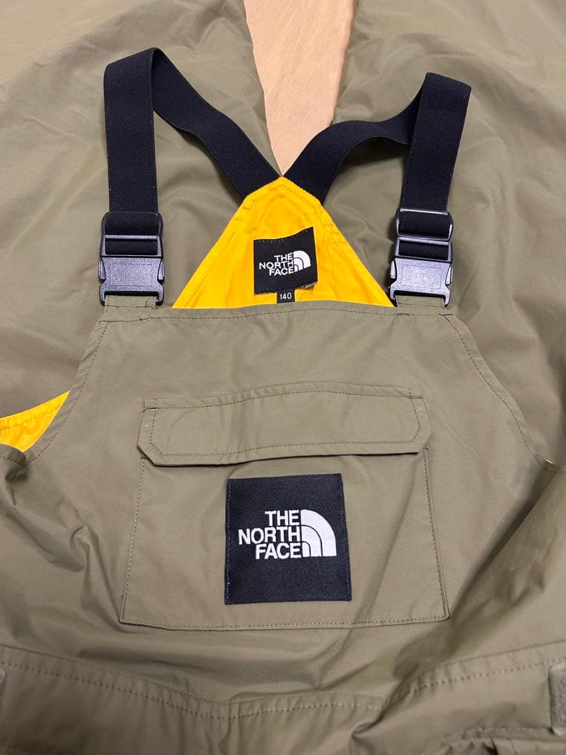 ノースフェイス　キッズ　スノーウェア　ビブパンツ　140cm