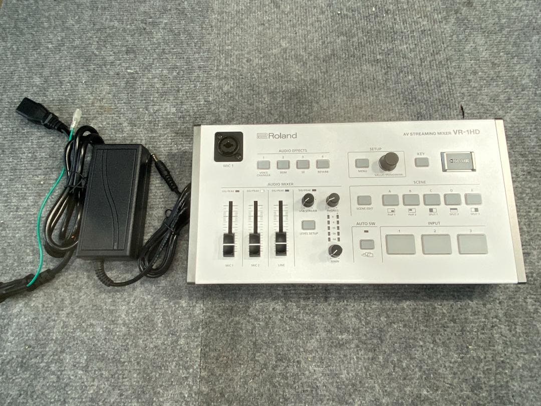 RYO様　価格変更用　Roland vr-1hd