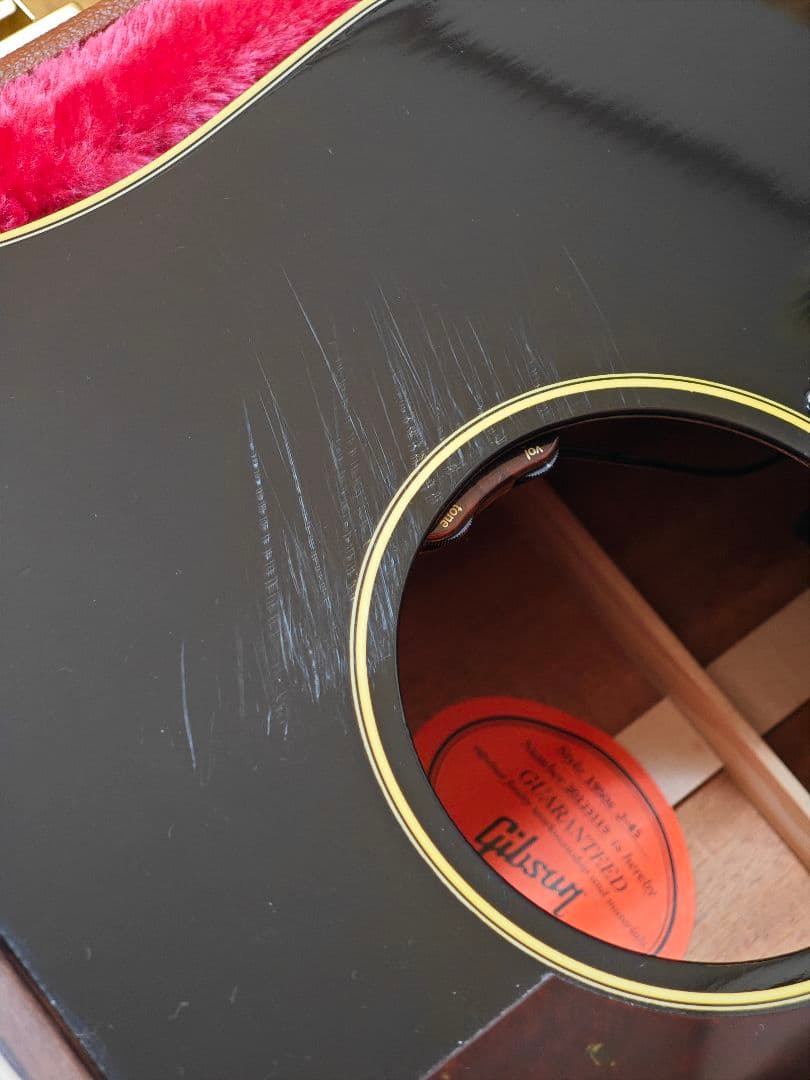 Gibson 1950s J-45 純正品ハードケース付き