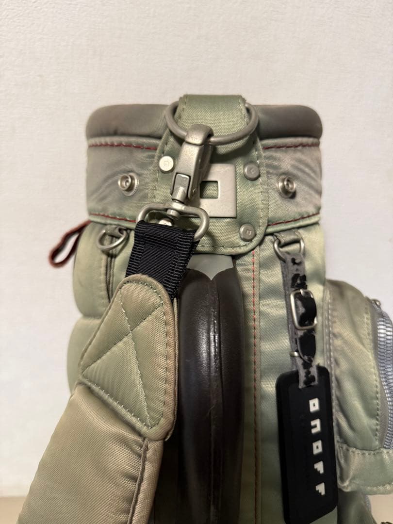 【送料込み】大人気完売品　廃盤希少　オノフ　ONOFF キャディバッグ