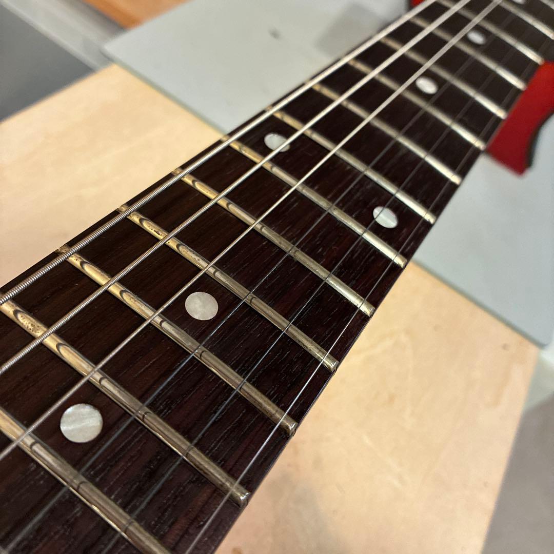 Fernandes zo-3 Cレッド